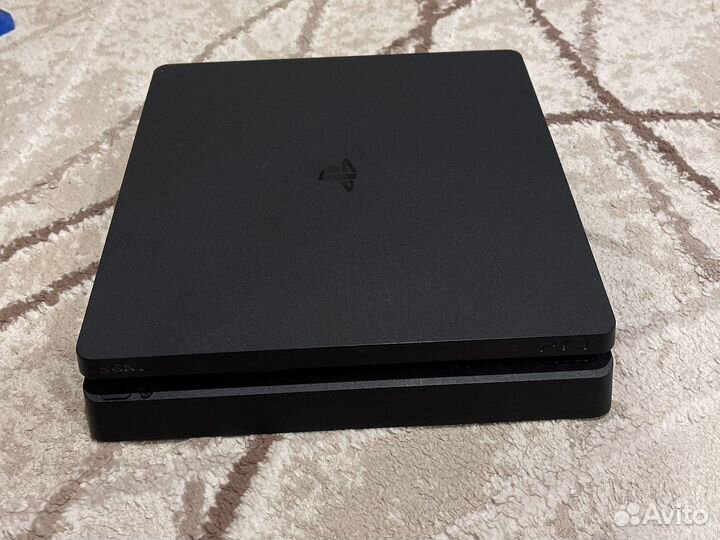 Sony ps4 slim(игры, 2 геймпада)