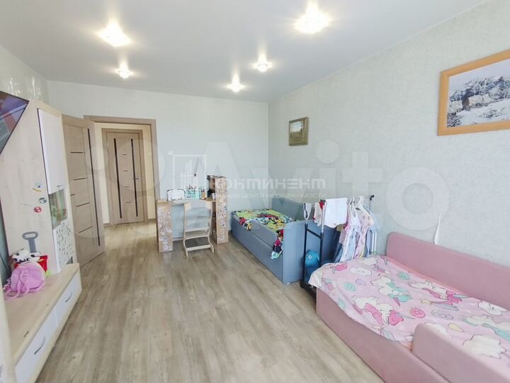 2-к. квартира, 64,1 м², 14/17 эт.