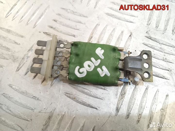 Резистор отопителя Volkswagen Golf 4 1J0819022