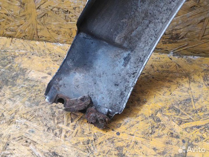 Крыло для левое Mercedes Vito W639 2.2 OM646 2005