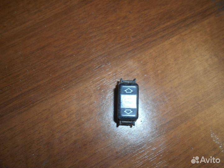 Кнопка стеклоподъемника Mercedes Benz W140 1991-1