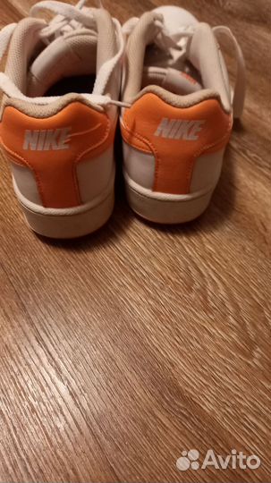 Кроссовки nike женские