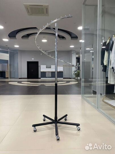Стойка для одежды бу