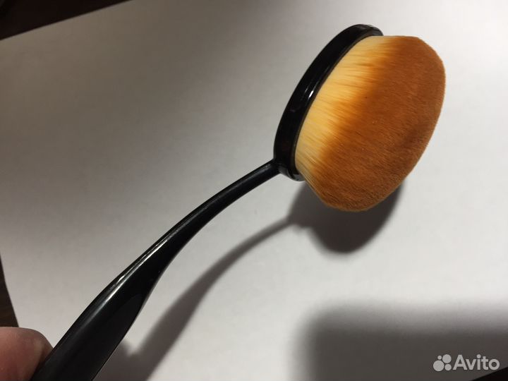 Кисти для нанесения косметики