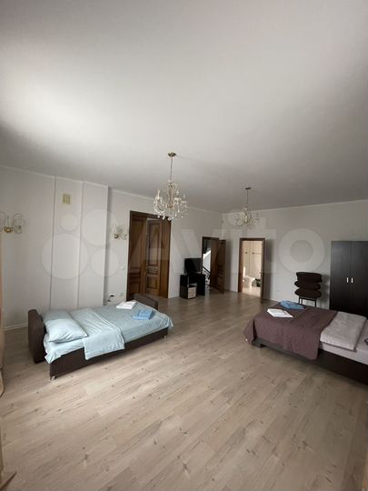 Дом 276,1 м² на участке 12 сот.