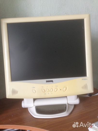 Монитор Benq FP58ls