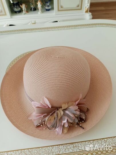 Шляпа женская соломенная