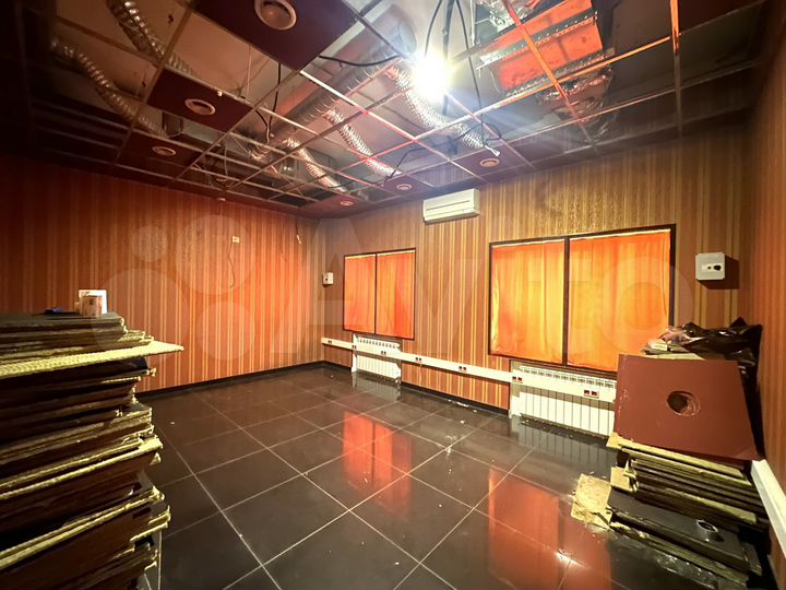 3-к. квартира, 97 м², 1/7 эт.