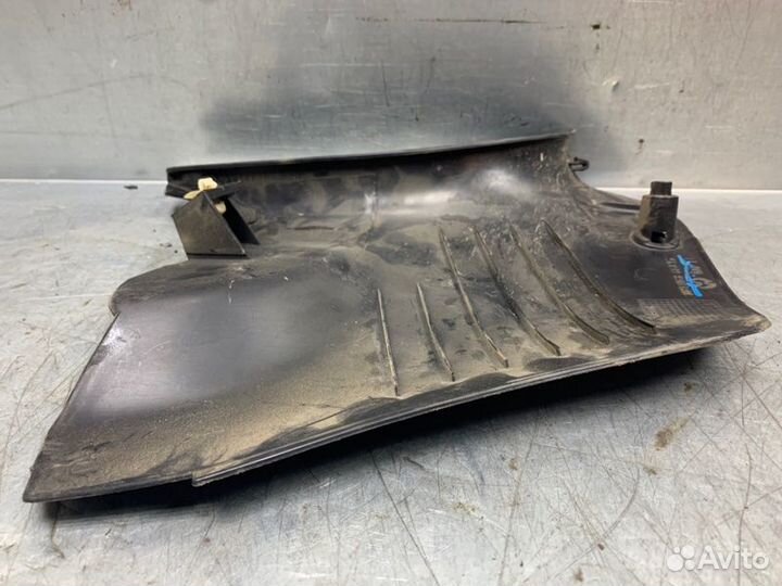 Накладка порога (внутренняя) Volkswagen Passat B5