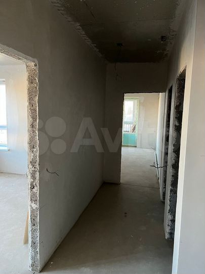 3-к. квартира, 80 м², 1/8 эт.