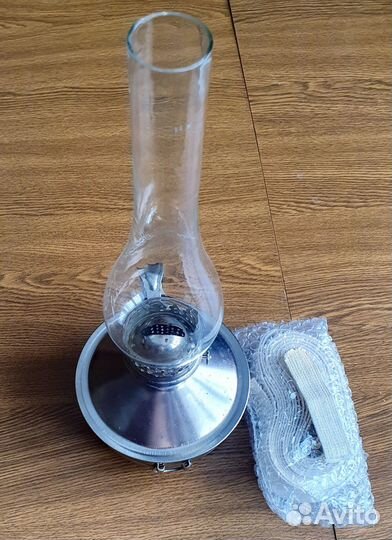 Керосиновая лампа с фитилем (2,5 см -10 линий)