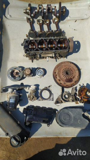 Двигатель в разборе Skoda Octavia A5