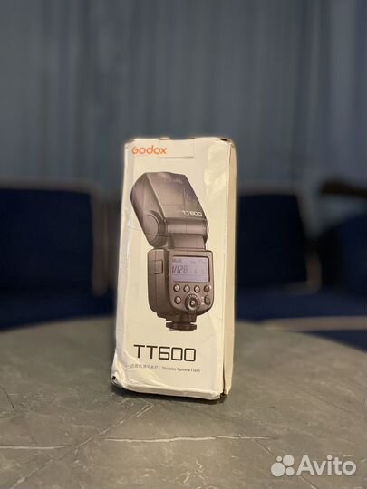 Вспышка godox tt600