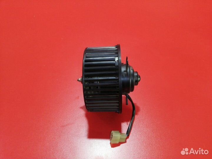 Мотор печки задний Toyota Hilux Surf VZN130G 3VZ-E