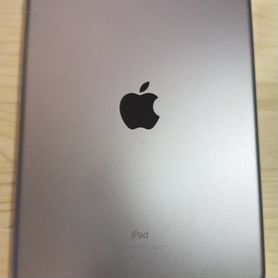 iPad 9.7 2017 A1822