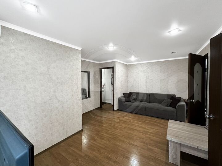 3-к. квартира, 43 м², 3/5 эт.