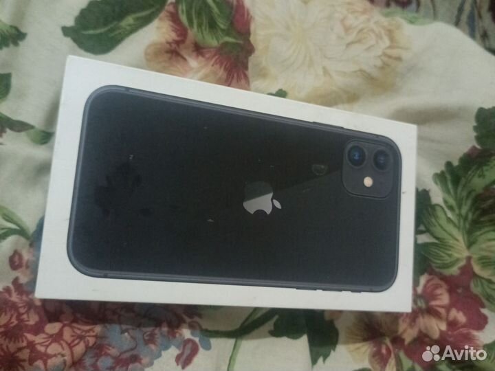 Коробка из пол 11 айфона
