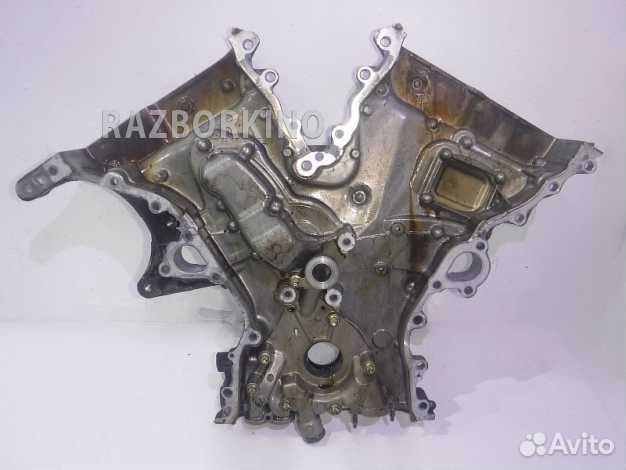 Крышка двигателя передняя