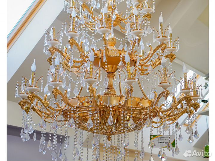 Большая потолочная хрустальная люстра новая