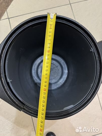 Выдвижное мусорное ведро бу