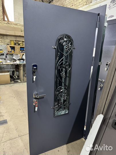 Дверь входная металлическая теплая