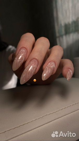 Маникюр с покрытием гель-лак