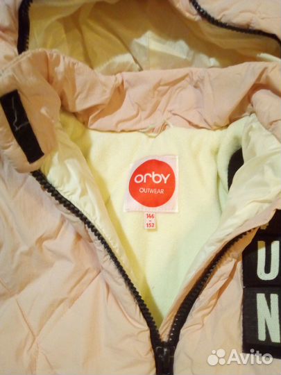 Пуховик для девочки демисезонный. Рост 147-152