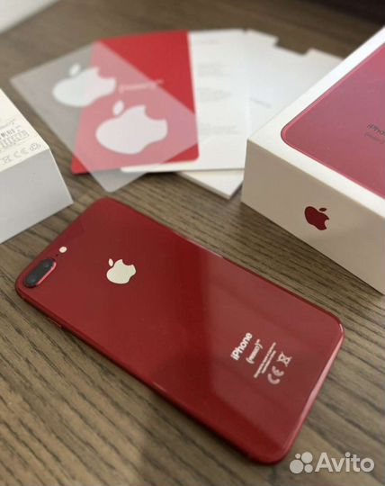 iPhone 8 plus 128gb Красный