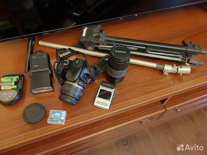 Зеркальный фотоаппарат