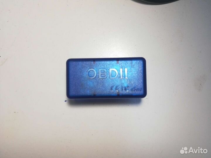 Автомобильный диагностический сканер ELM 327