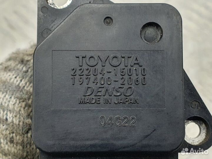 Датчик массового расхода воздуха (дмрв) Toyota