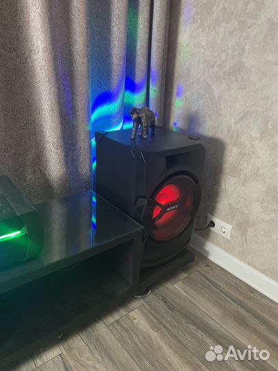 Музыкальный центр sony