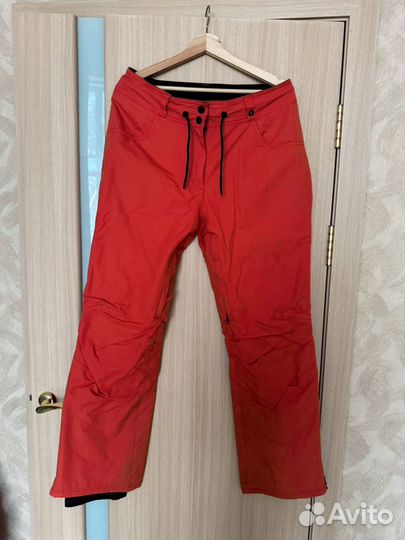 Горнолыжный костюм женский