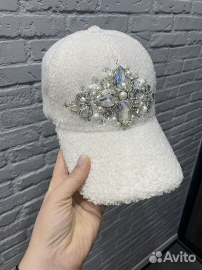 Бейсболка зимняя женская