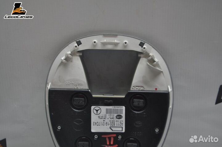 Плафон подсветки салона задний Mercedes-Benz