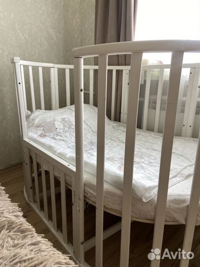 Детская кроватка+матрац+постельное белье