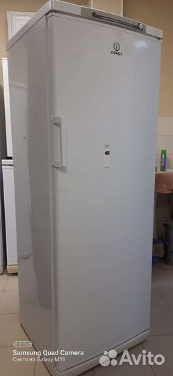 Холодильник. Морозильная камера indesit. Доставка