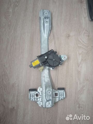 Стеклоподъёмник задней двери Шевроле Круз
