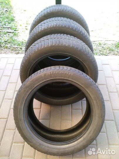 Laufenn I Fit LW 31 215/50 R17 95V