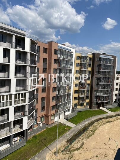 2-к. квартира, 52 м², 4/8 эт.