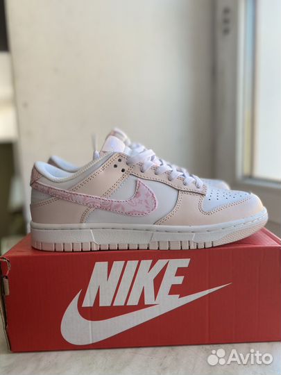 Кроссовки Nike Dunk Low 