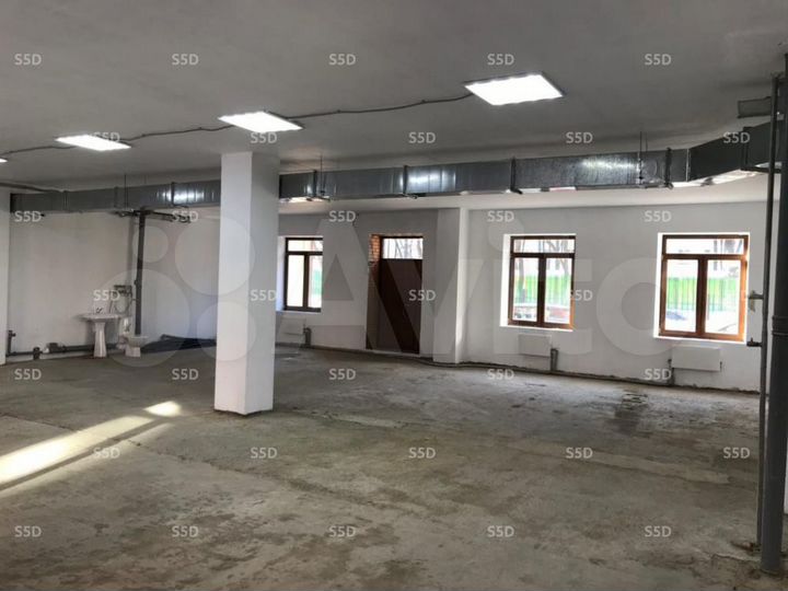 Продам торговое помещение, 158 м²