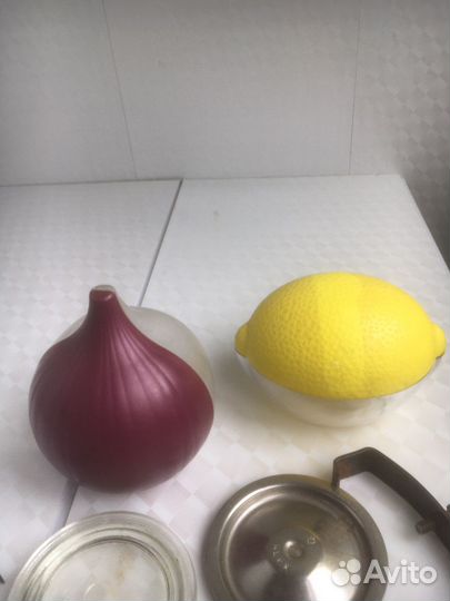 Крышки для банок и контейнеры