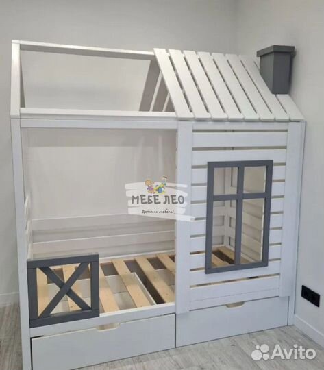 Детская кровать домик