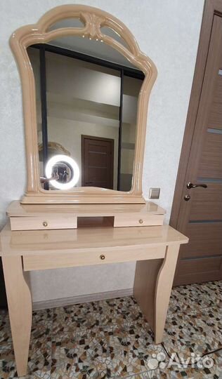 Трельяж, трюмо, туалетный столик (комплект)