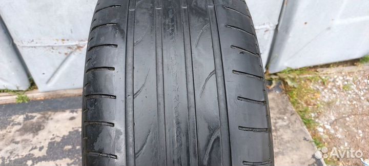 Bridgestone Dueler H/P Sport 235/55 R17