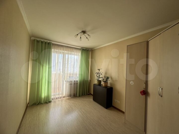 3-к. квартира, 67,4 м², 7/10 эт.