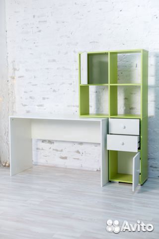 Письменный стол