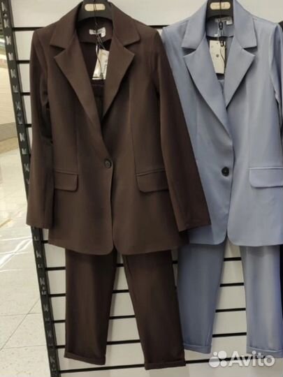 Костюм классический женский