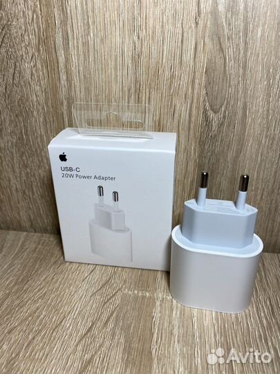 Адаптер Apple 20w